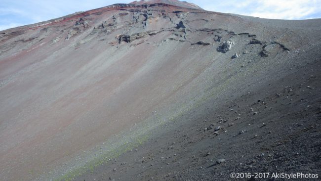 初登山が富士山!なぜか雨の中を単独で富士登山した話