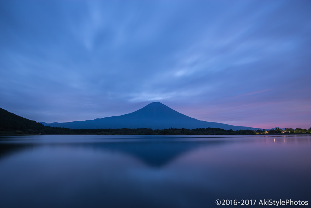 田貫湖からの富士山と朝焼け