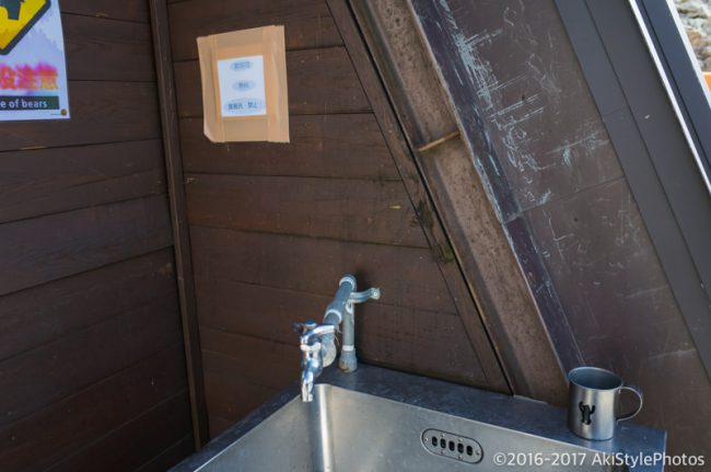 北岳山荘の無料の飲水
