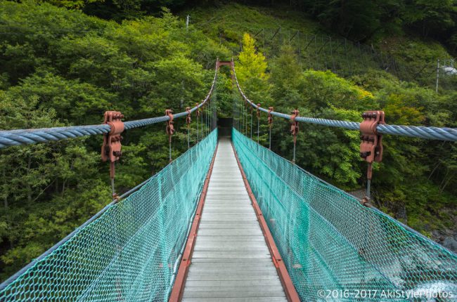 北岳の吊橋