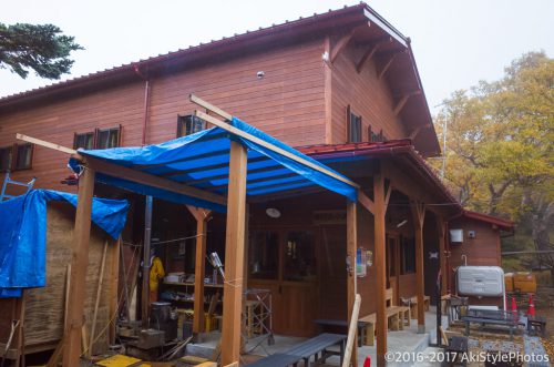 鳳凰三山の薬師岳小屋