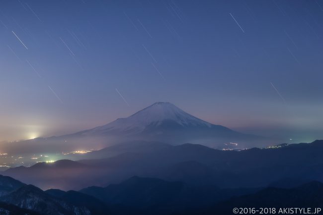 塔ノ岳からの富士山と星