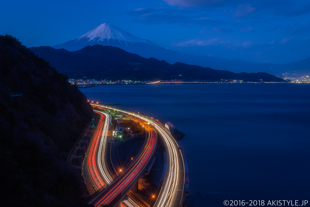薩埵峠と富士山