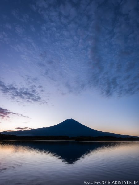 田貫湖の夜明けと富士山