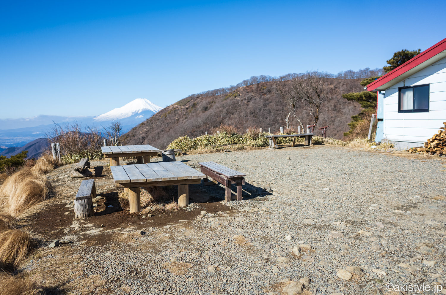 花立山荘から富士山